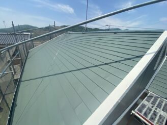 小城市　外壁塗装　屋根塗装　ガルバリウム鋼板　シーガード　株式会社キス